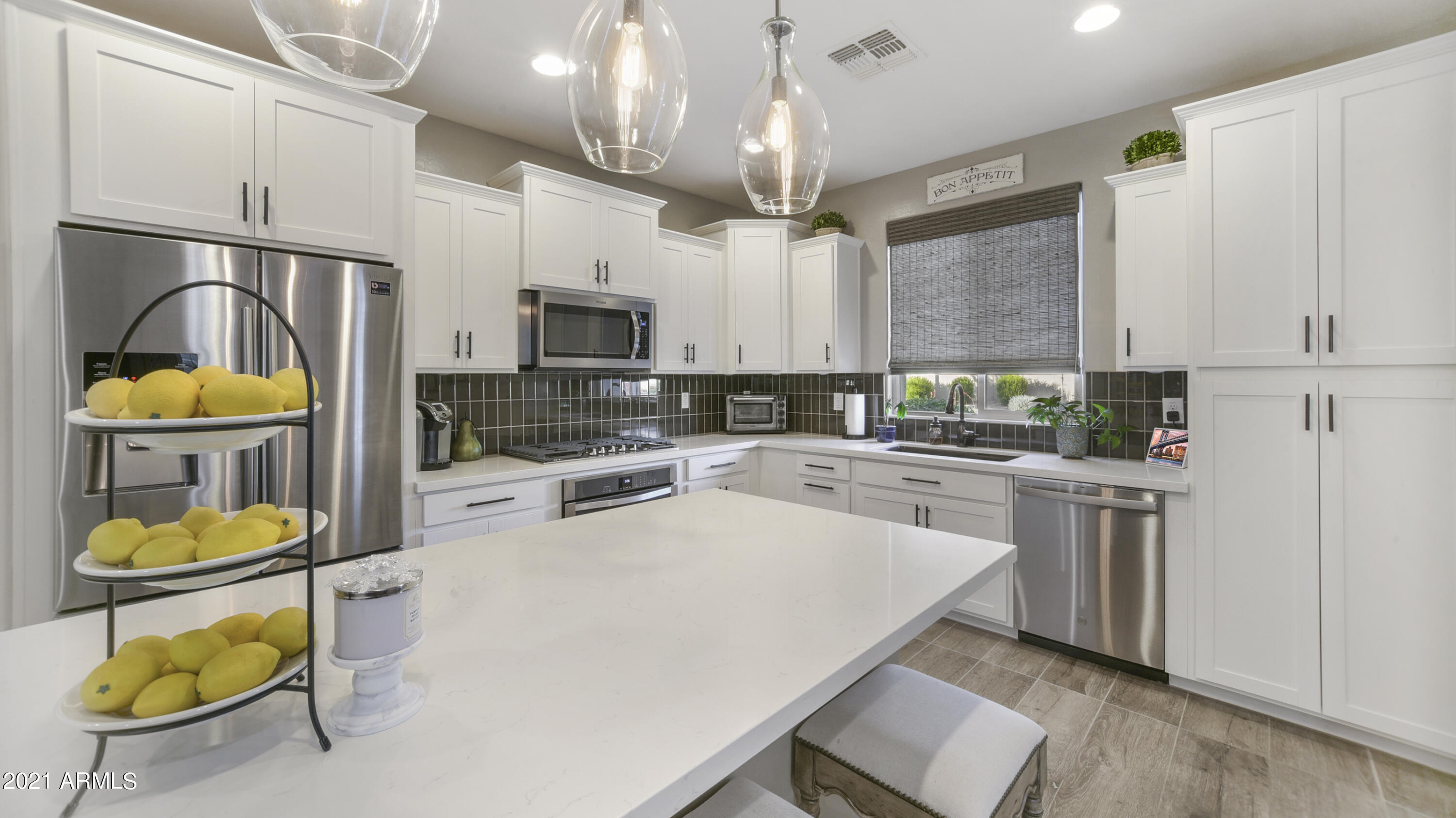7159 West Knox Road Chandler, AZ 85226 - Photo 4 of 20 12