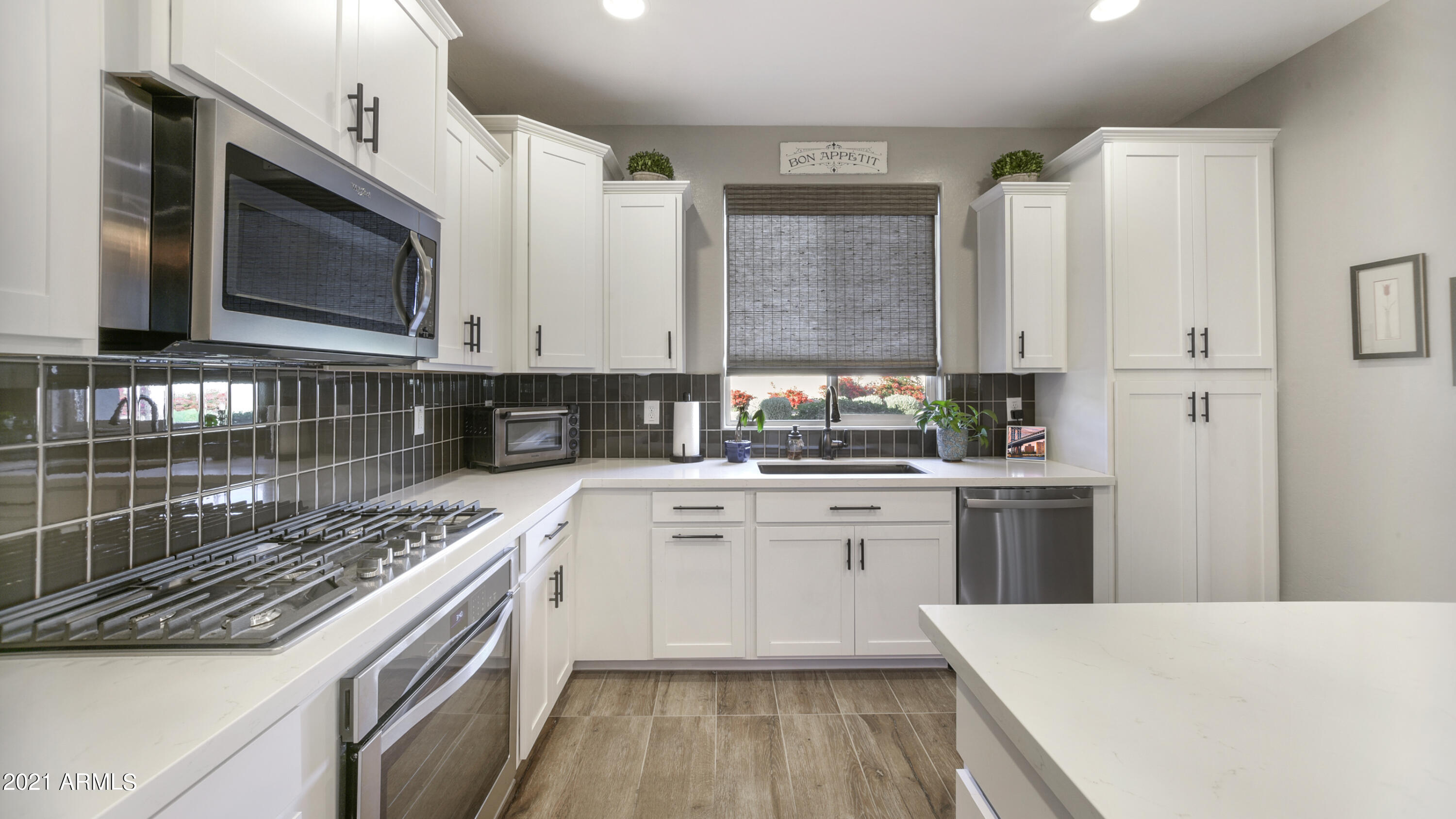 7159 West Knox Road Chandler, AZ 85226 - Photo 6 of 20 14