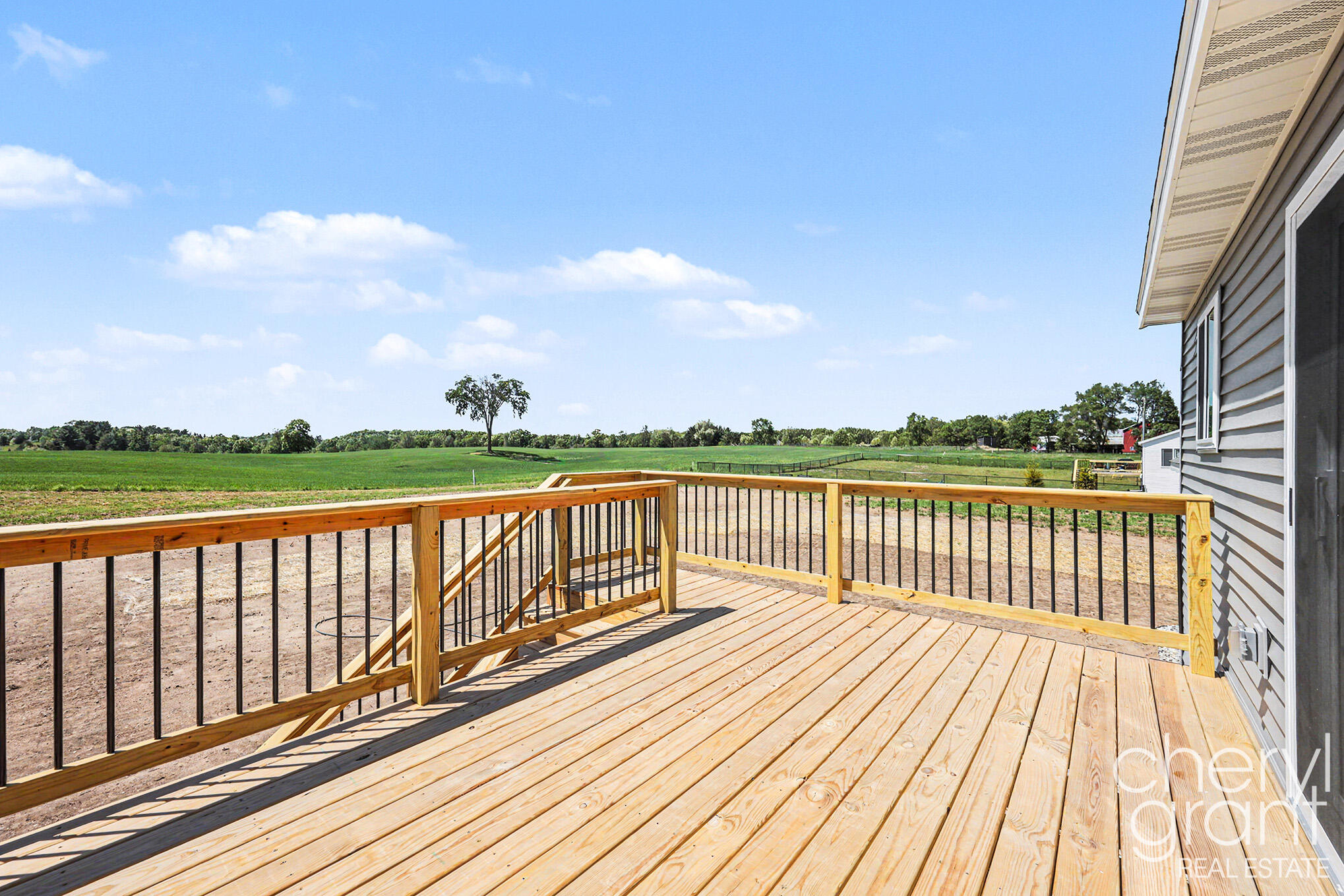 5625 Whites Bridge Road Belding, MI 48809 - Photo 36 of 43 Deck