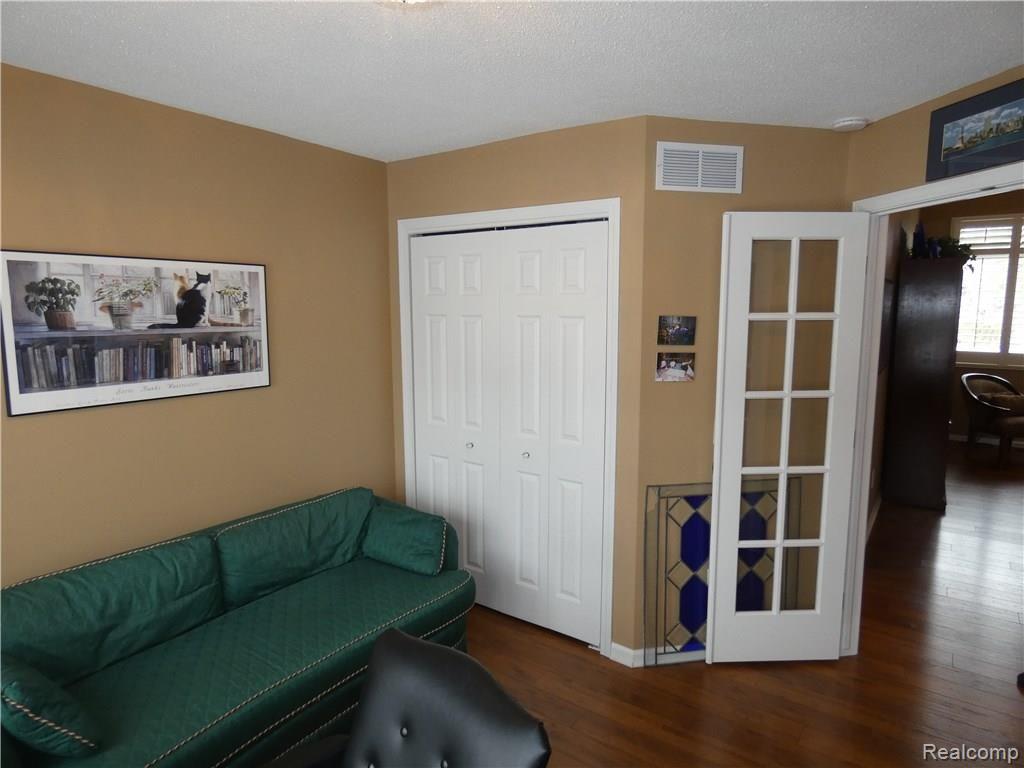 3346 Henley Court Rochester Hills, MI 48309 - Photo 34 of 53
