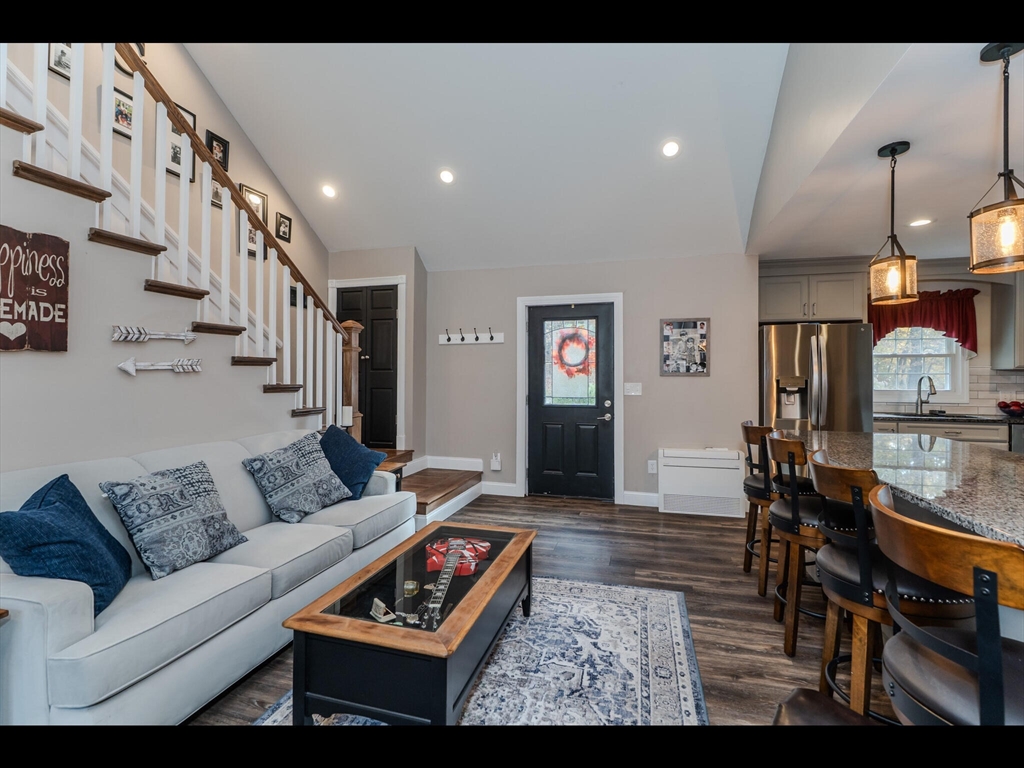 19 Forest Hill Road Hampden, MA 01036 - Photo 11 of 42 Gallery Image 11