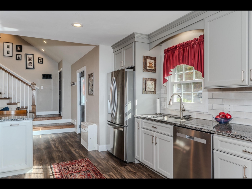 19 Forest Hill Road Hampden, MA 01036 - Photo 17 of 42 Gallery Image 17