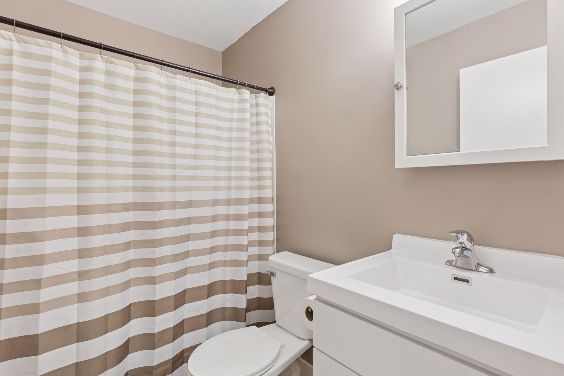 3431 Kent Street, Unit 704 Shoreview, MN 55126 - Photo 13 of 28