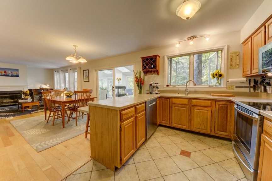 10 Pinkham Road Lee, NH 03861 - Photo 17 of 27 Gallery Image 17