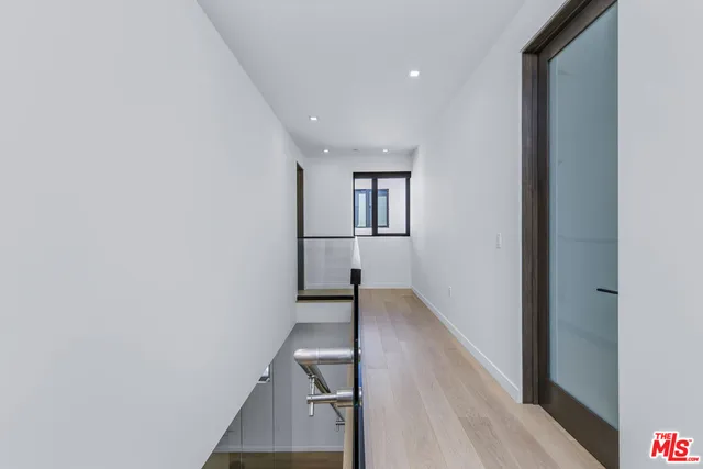 $12,400 | 2019 Barry Avenue, Los Angeles, CA 90025