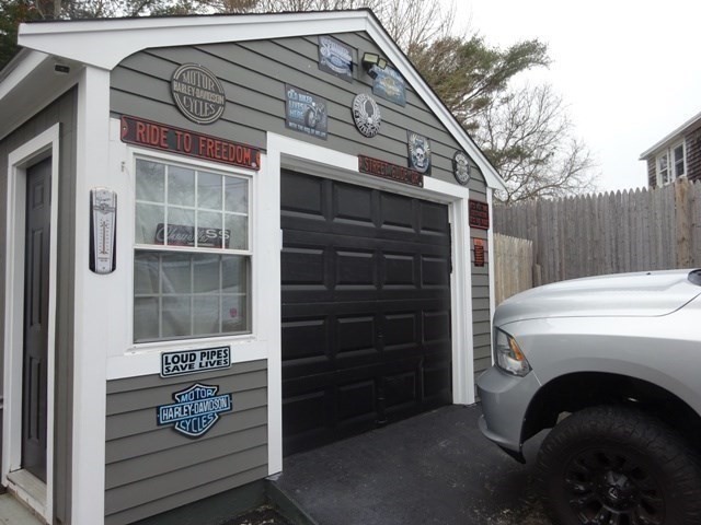 15 Cranberry Road Sagamore, MA 02561 - Photo 31 of 42 a view of entryway with washer and dryer