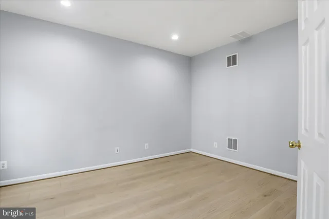 $3,250 | 5307 Granite Step Trail, Centreville, VA 20120