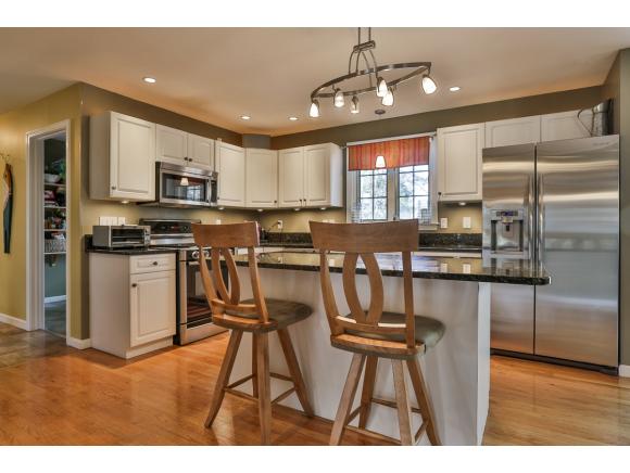 2 Covey Road Nashua, NH 03062 - Photo 7 of 31