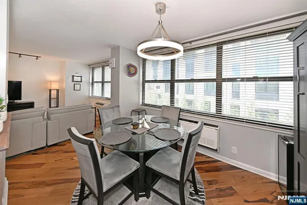 $318,000 | 7004 Boulevard East, Unit 1B, Guttenberg, NJ 07093