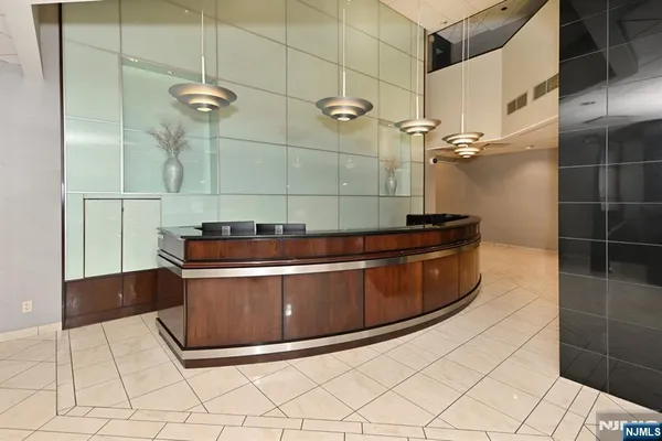 $318,000 | 7004 Boulevard East, Unit 1B, Guttenberg, NJ 07093