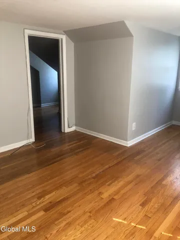 $1,300 | 718 Western Avenue, Unit B, Albany, NY 12203