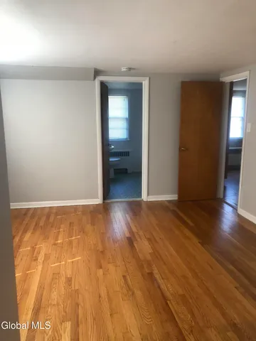 $1,300 | 718 Western Avenue, Unit B, Albany, NY 12203