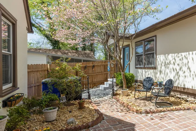 a view of outdoor space yard and patio