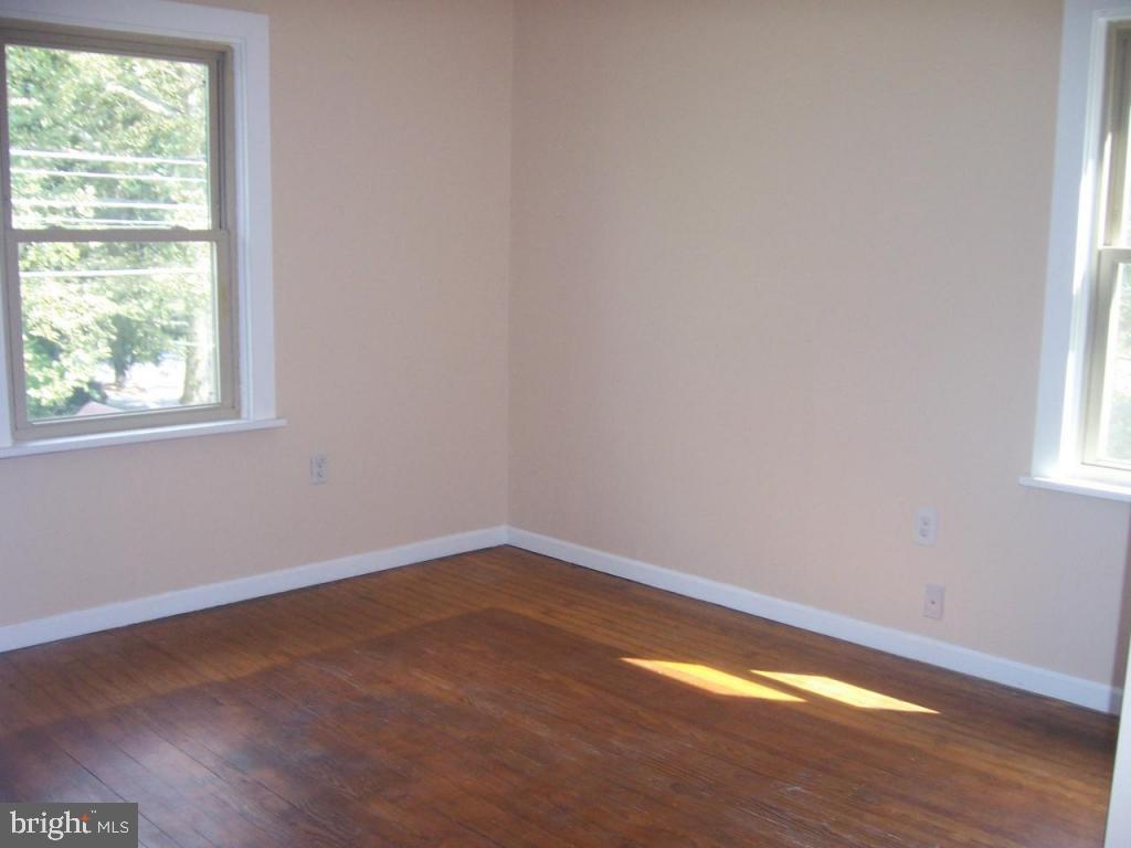1604 Butter Road Lancaster, PA 17601 - Photo 10 of 13