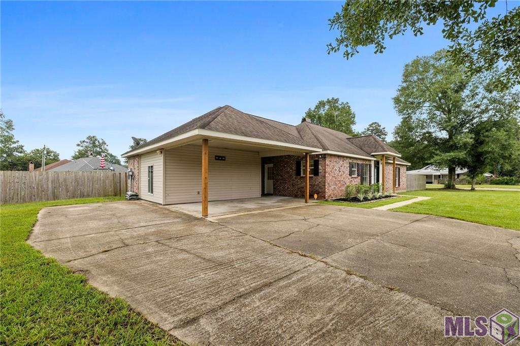 34022 Duff Road Walker, LA 70785 - Photo 5 of 28
