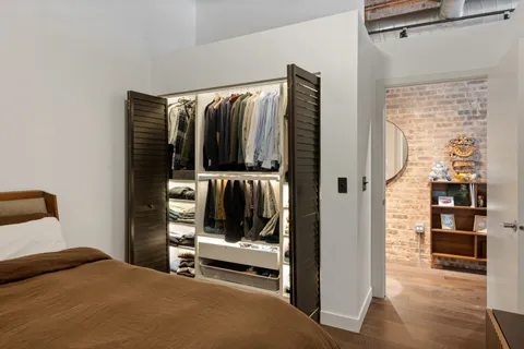 $3,290 | 1040 West Adams Street, Unit 347, Chicago, IL 60607