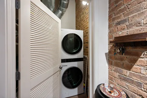 $3,290 | 1040 West Adams Street, Unit 347, Chicago, IL 60607