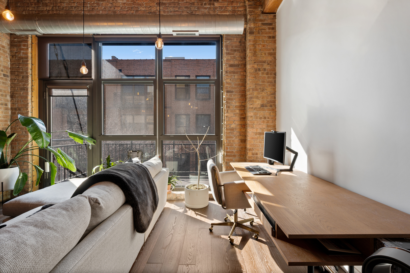 1040 West Adams Street, Unit 347 Chicago, IL 60607 - Photo 8 of 31