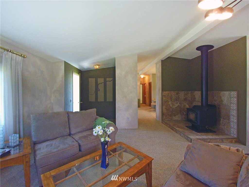 538 East Runnion Road Sequim, WA 98382 - Photo 3 of 25