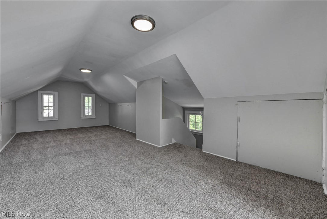 2641 South Taylor Road Cleveland Heights, OH 44118 - Photo 17 of 23