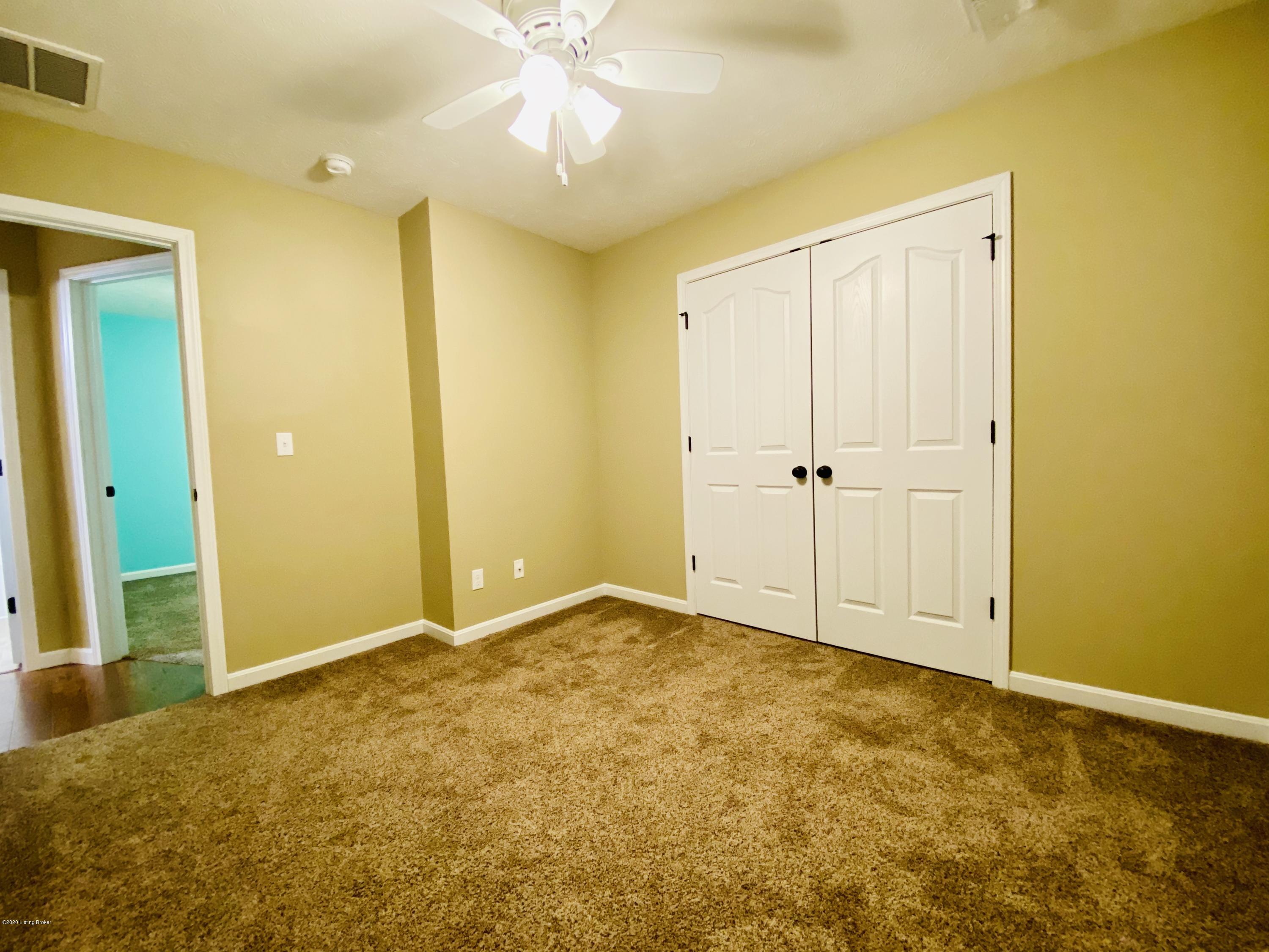 642 Hensley Road Shepherdsville, KY 40165 - Photo 35 of 46 IMG_0858