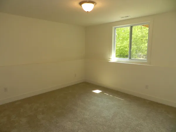 $409,900 | 558 Swan River Drive, Benton Harbor, MI 49022