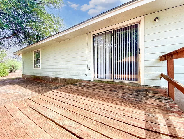 $1,399 | 109 Hughson Court, San Marcos, TX 78666