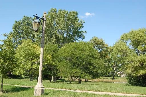 $415,000 | 1318 Kajer Lane, Lake Forest, IL 60045