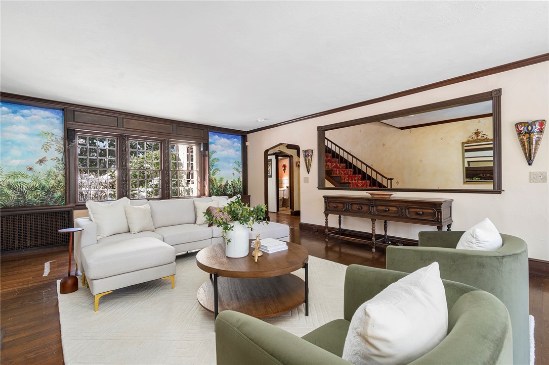 192 Cedar Street Warwick, RI 02818 - Photo 12 of 49