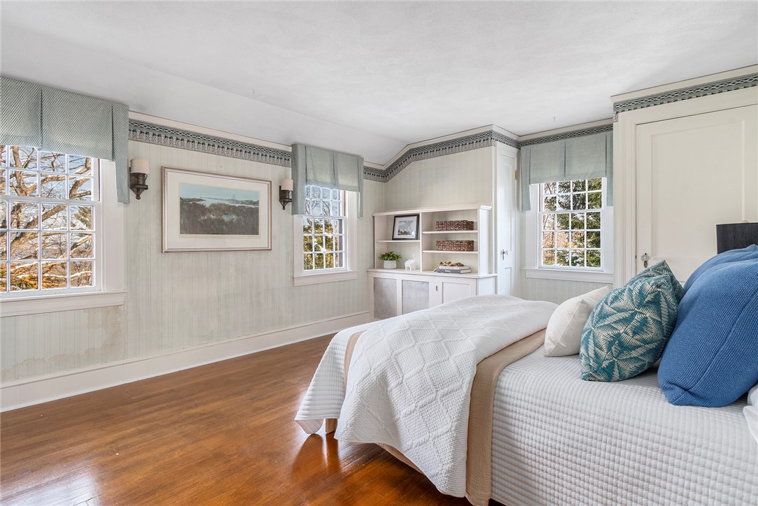 192 Cedar Street Warwick, RI 02818 - Photo 40 of 49