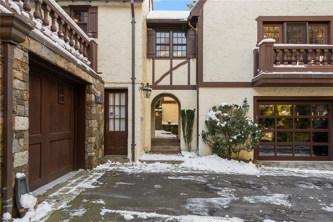 192 Cedar Street Warwick, RI 02818 - Photo 7 of 49