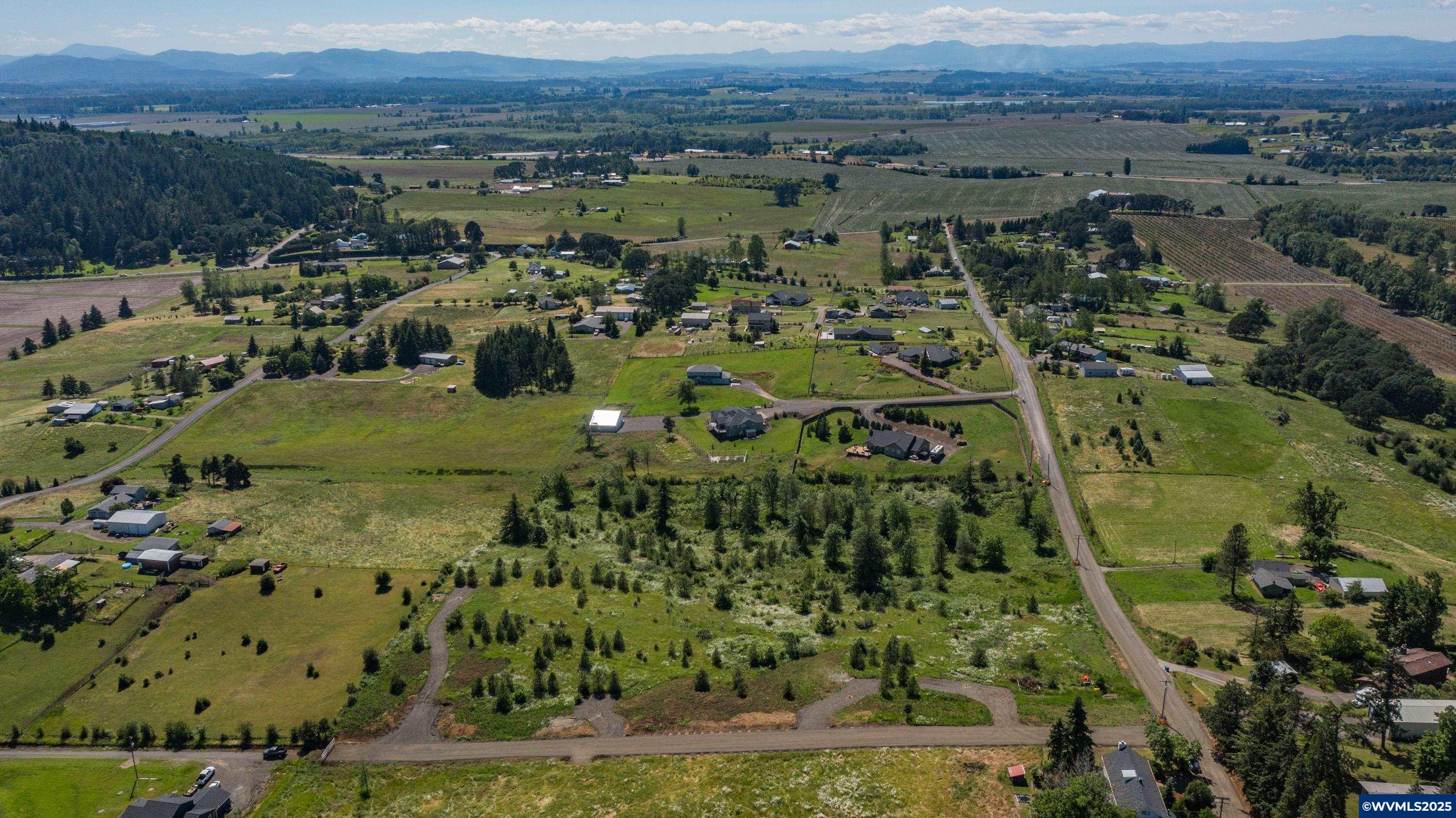 12061 Happy Way Jefferson, OR 97352 - Photo 5 of 10
