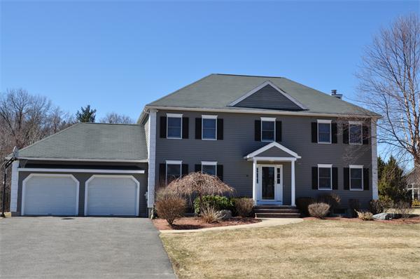 18 Mansfield Road Middleton, MA 01949 - Photo 1 of 29 Gallery Image 1