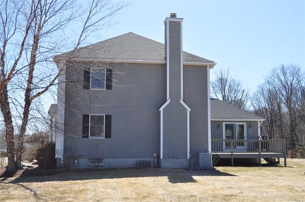 18 Mansfield Road Middleton, MA 01949 - Photo 3 of 29 Gallery Image 3
