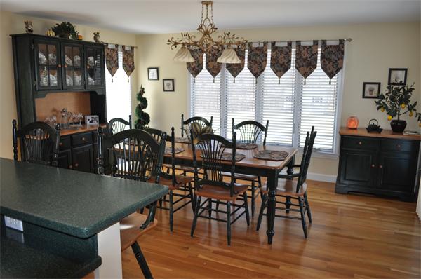 18 Mansfield Road Middleton, MA 01949 - Photo 10 of 29 Gallery Image 10