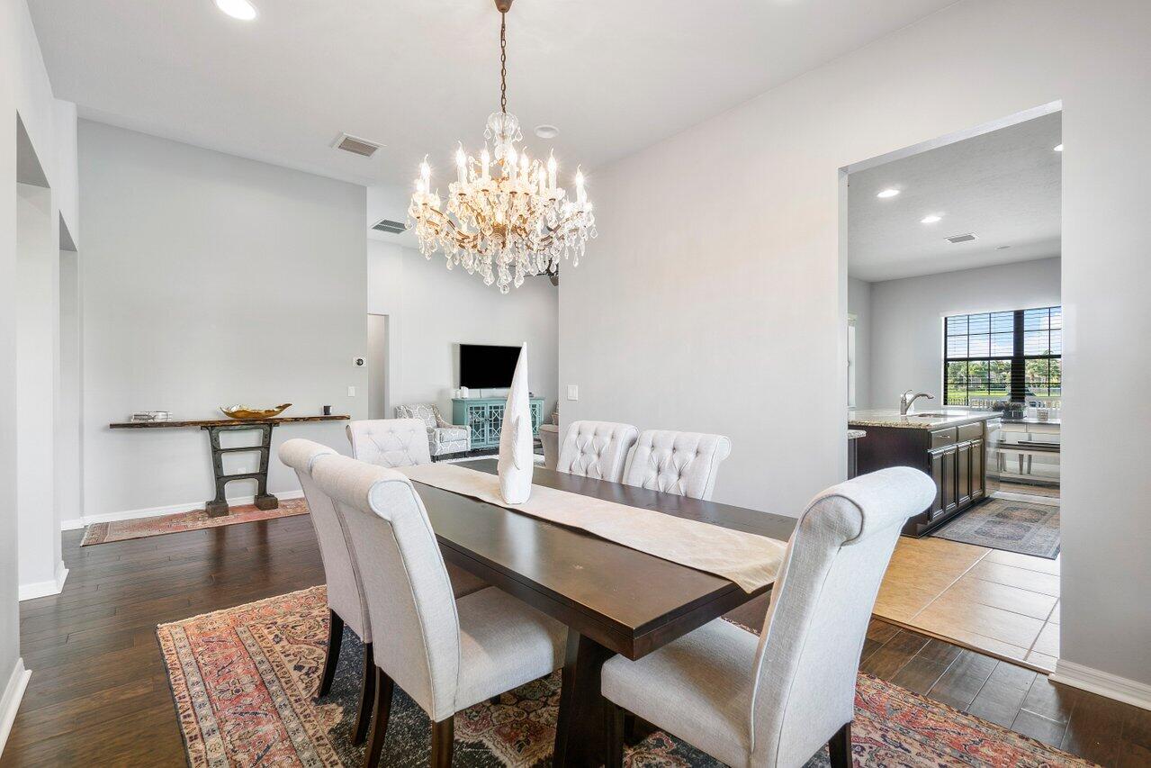 10784 Pisa Road Wellington, FL 33414 - Photo 12 of 39 007-10784PisaRoad-Wellington-FL-33414-SM