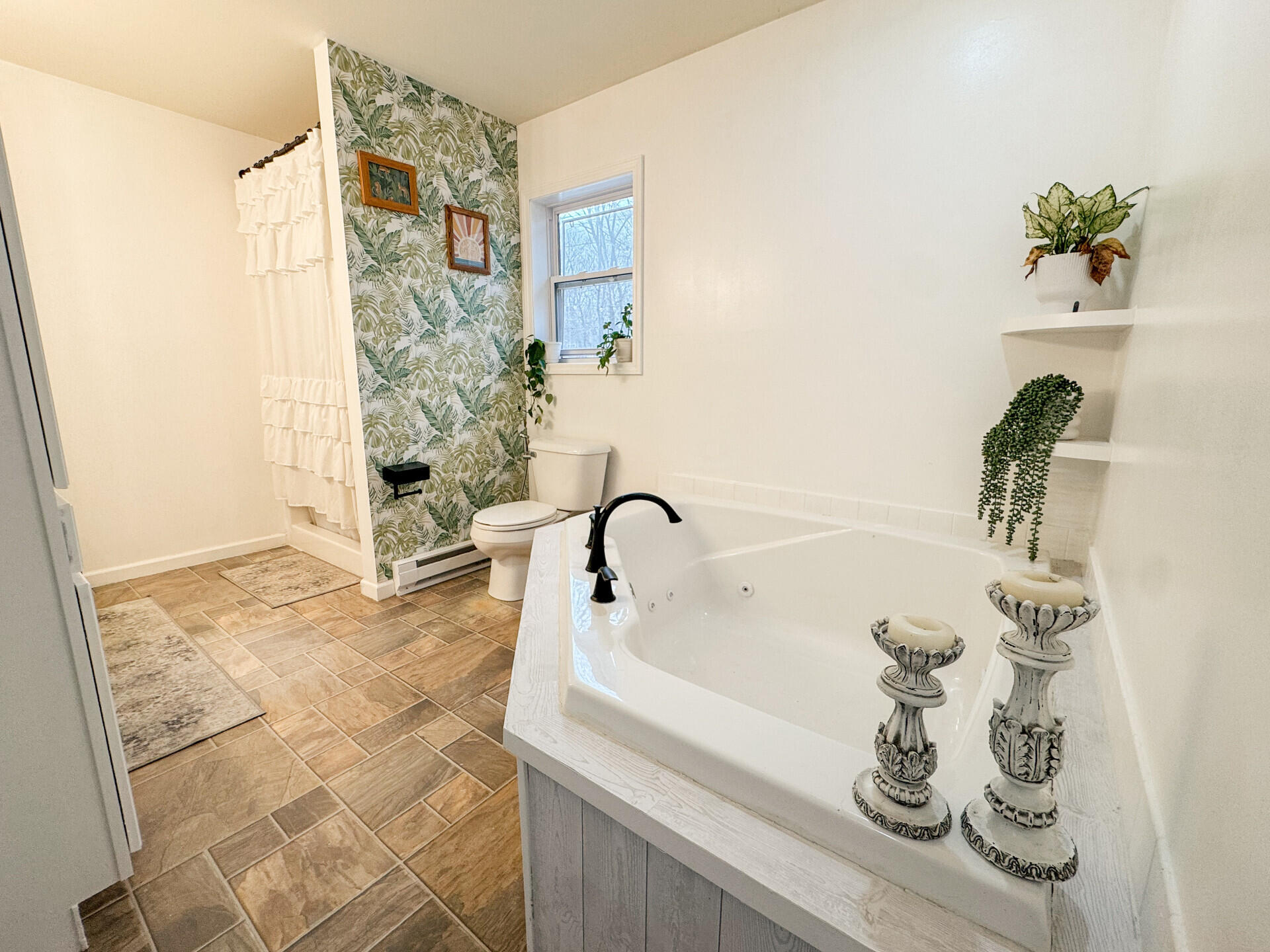 2236 Eagle Path Bushkill, PA 18324 - Photo 14 of 30 a bath tub sitting in a bathroom next to a sink