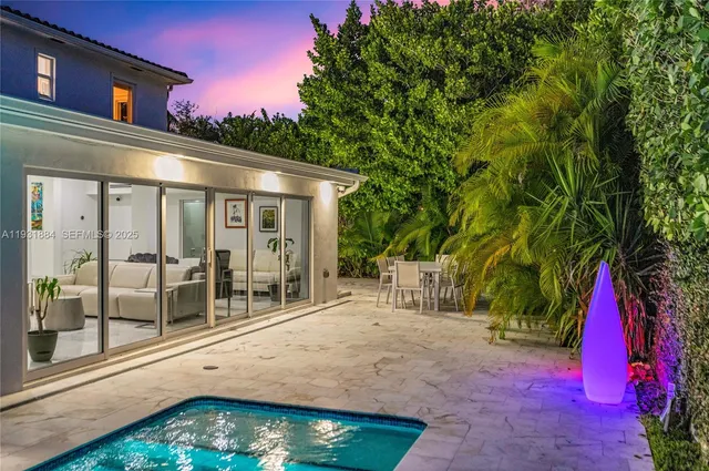 $3,500,000 | 4321 Nautilus Drive, Miami Beach, FL 33140