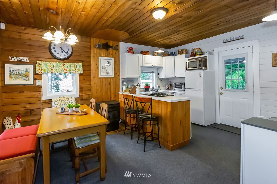 6991 Clover Valley Road Southeast Port Orchard, WA 98367 - Photo 21 of 40 Gallery Image 21