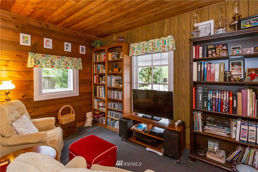 6991 Clover Valley Road Southeast Port Orchard, WA 98367 - Photo 30 of 40 Gallery Image 30