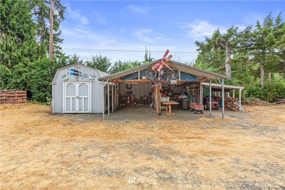6991 Clover Valley Road Southeast Port Orchard, WA 98367 - Photo 37 of 40 Gallery Image 37