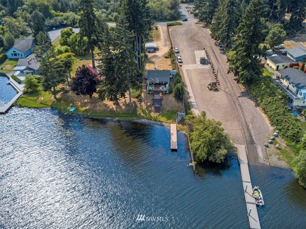 6991 Clover Valley Road Southeast Port Orchard, WA 98367 - Photo 8 of 40 Gallery Image 8