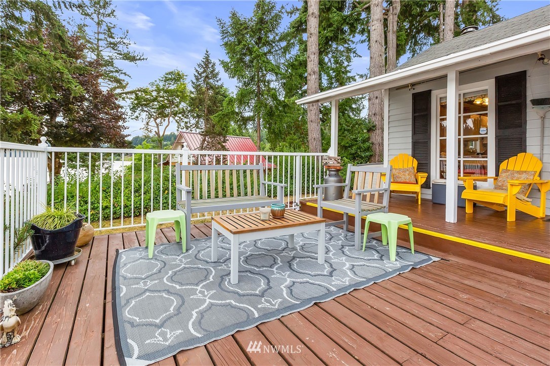 6991 Clover Valley Road Southeast Port Orchard, WA 98367 - Photo 10 of 40 Gallery Image 10