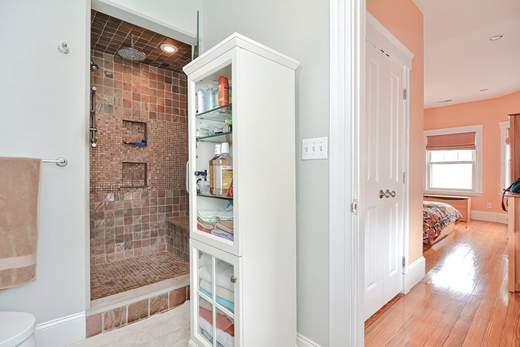 41 Farragut Road, Unit 3 Boston, MA 02127 - Photo 19 of 32 Gallery Image 19