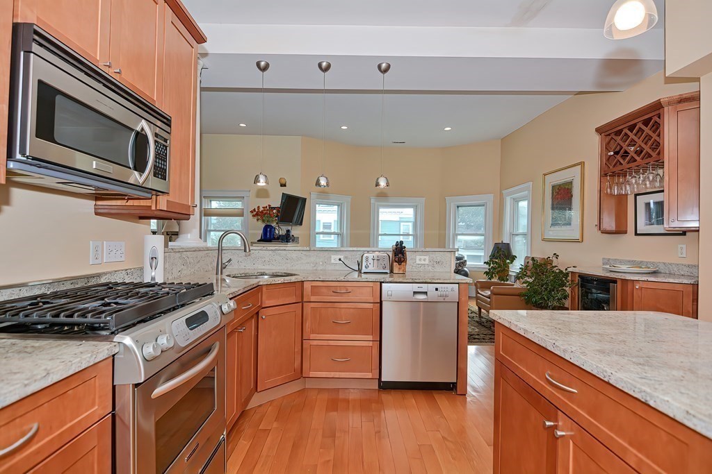41 Farragut Road, Unit 3 Boston, MA 02127 - Photo 3 of 32 Gallery Image 3