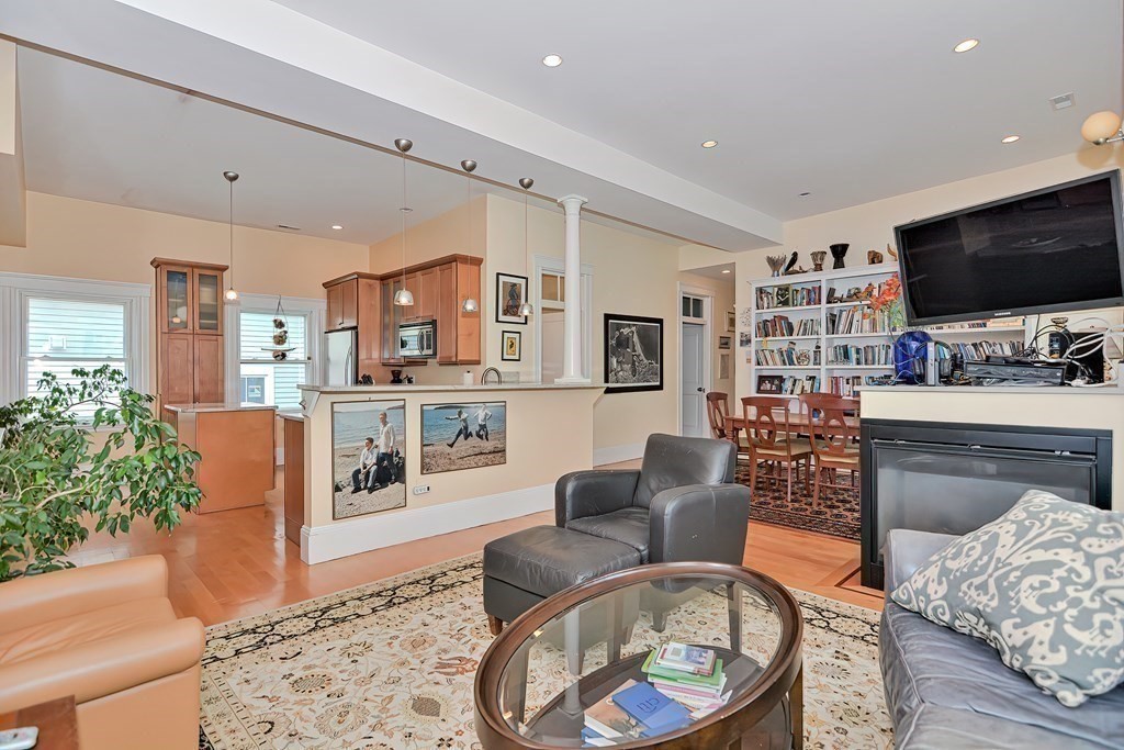 41 Farragut Road, Unit 3 Boston, MA 02127 - Photo 6 of 32 Gallery Image 6
