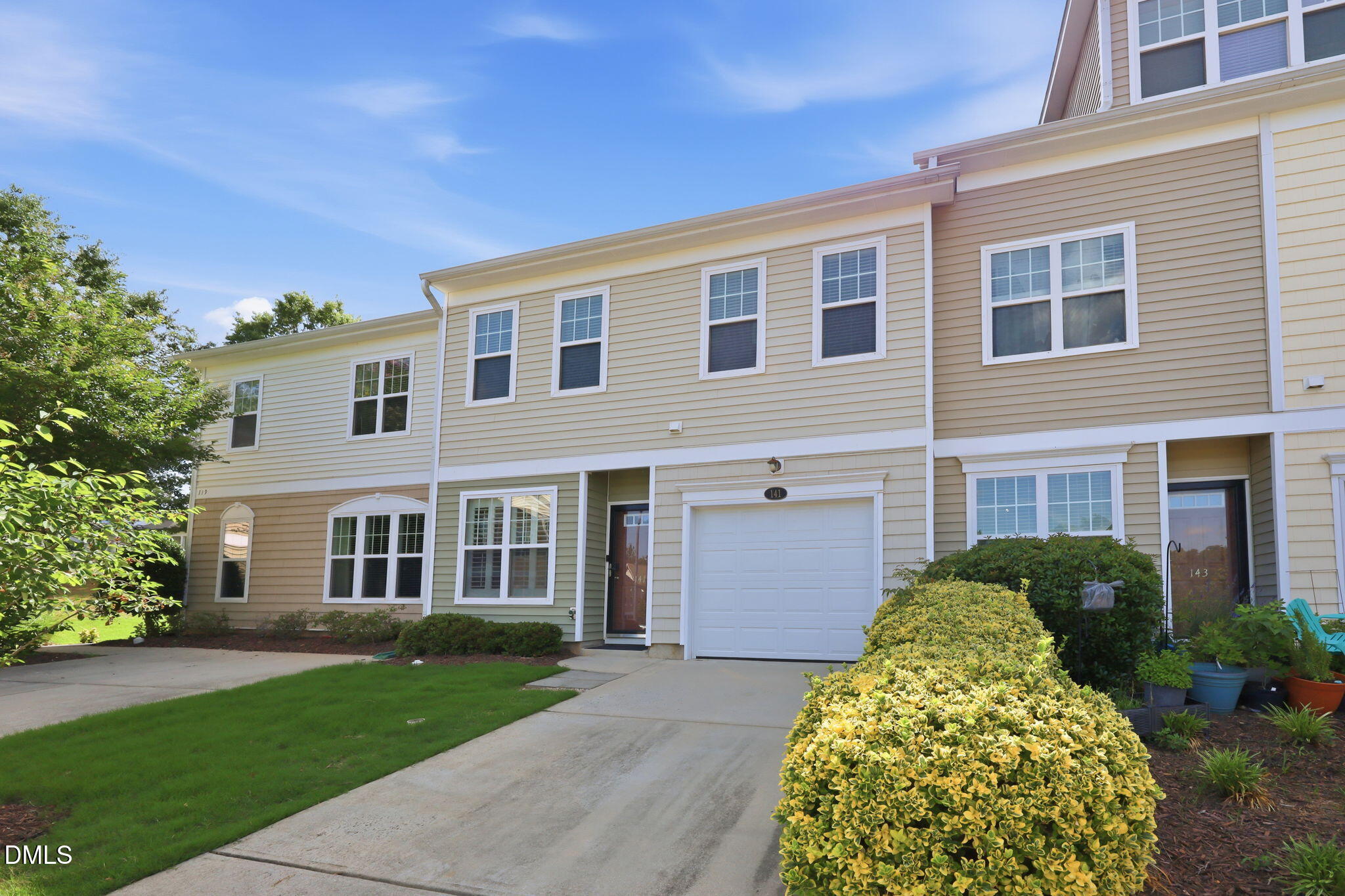141 Deacon Ridge Street Wake Forest, NC 27587 - Photo 2 of 52