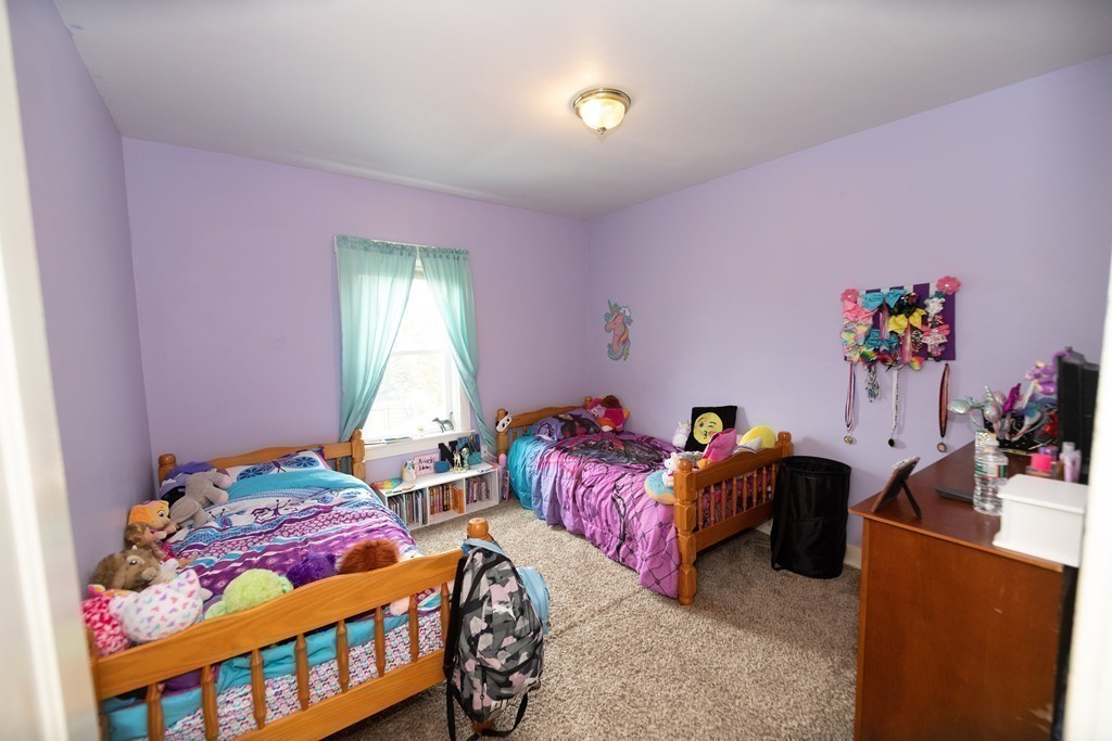 149 Nelson Street Fall River, MA 02721 - Photo 18 of 39