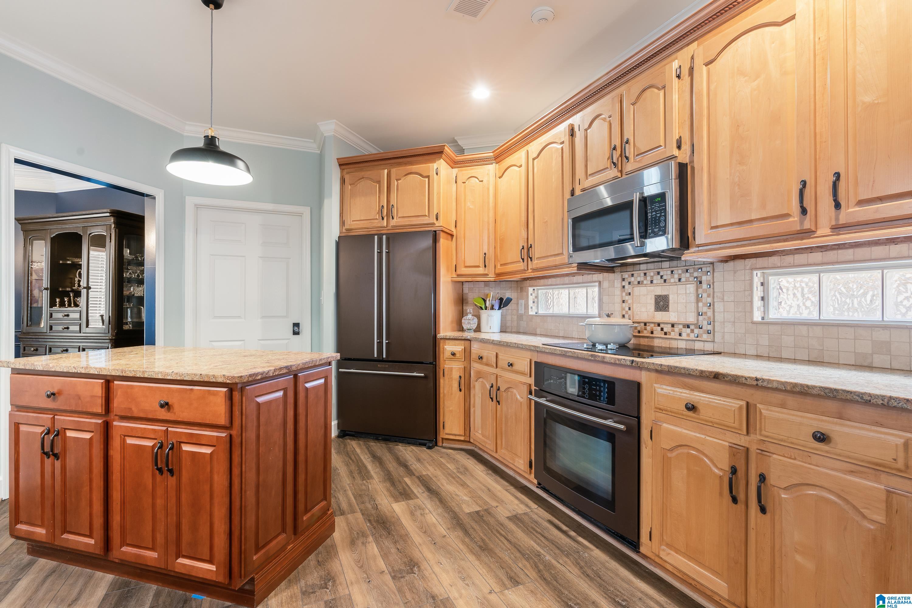 112 Wixford Way Alabaster, AL 35007 - Photo 10 of 36