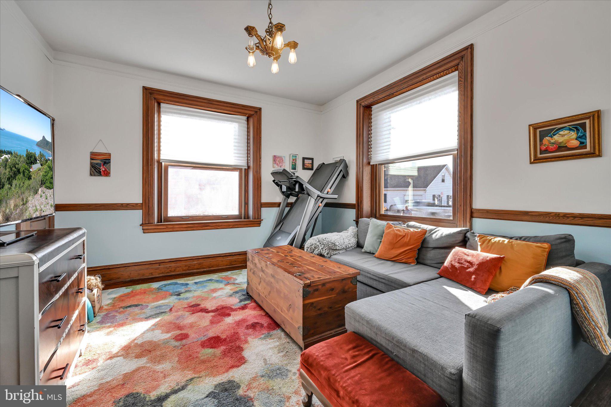 112 South Decatur Street Strasburg, PA 17579 - Photo 8 of 50 Living Room